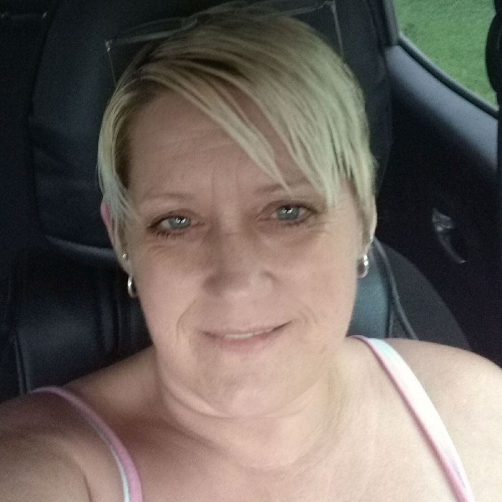 Meet your Posher, Amy benson